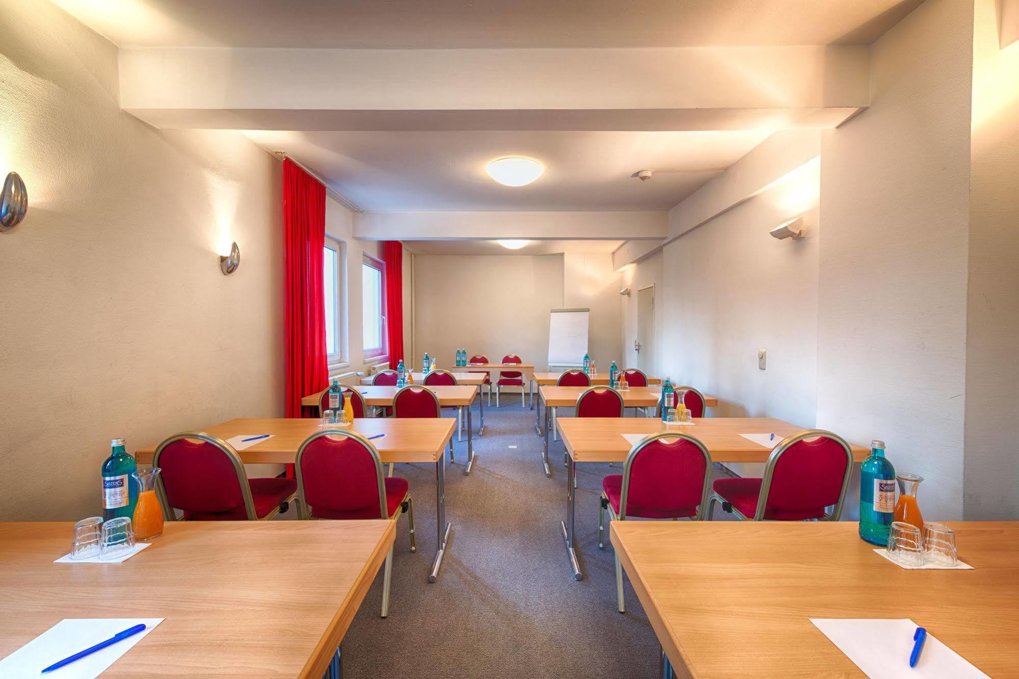 Enjoy Hostel Berlin City West Extérieur photo